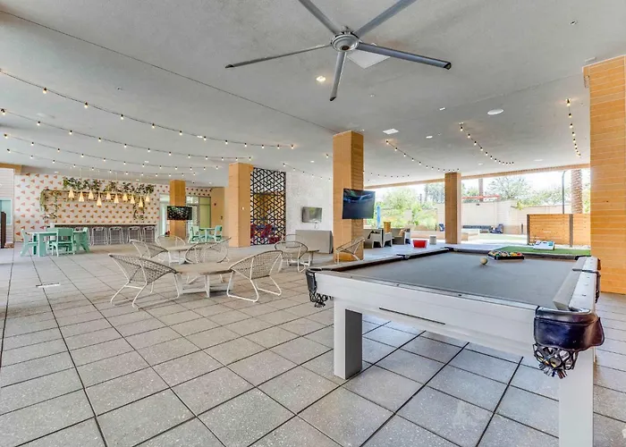 Apartment Boulevard Modern 1br Asu Pool Gym 04